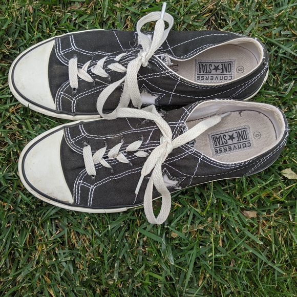 Converse One Stars - Picture 2 of 4